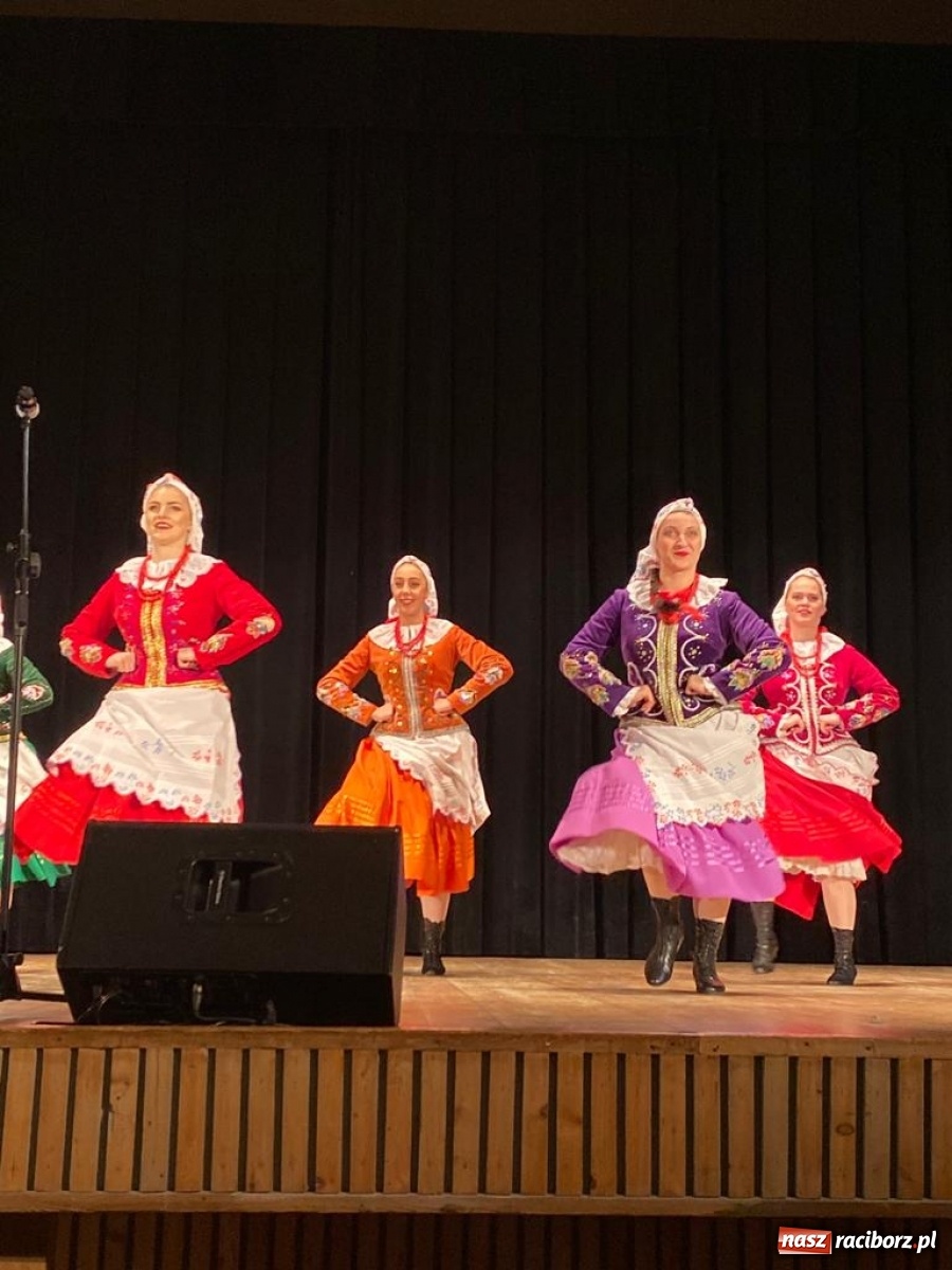 Zdjęcie w galerii na portalu naszraciborz.pl: Bajtel charytatywnie w Kuźni Raciborskiej  wiadomości z regionu