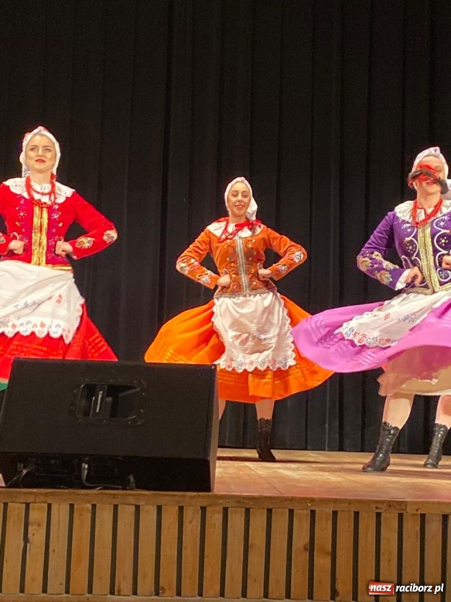 Zdjęcie w galerii na portalu naszraciborz.pl: Bajtel charytatywnie w Kuźni Raciborskiej  wiadomości z regionu