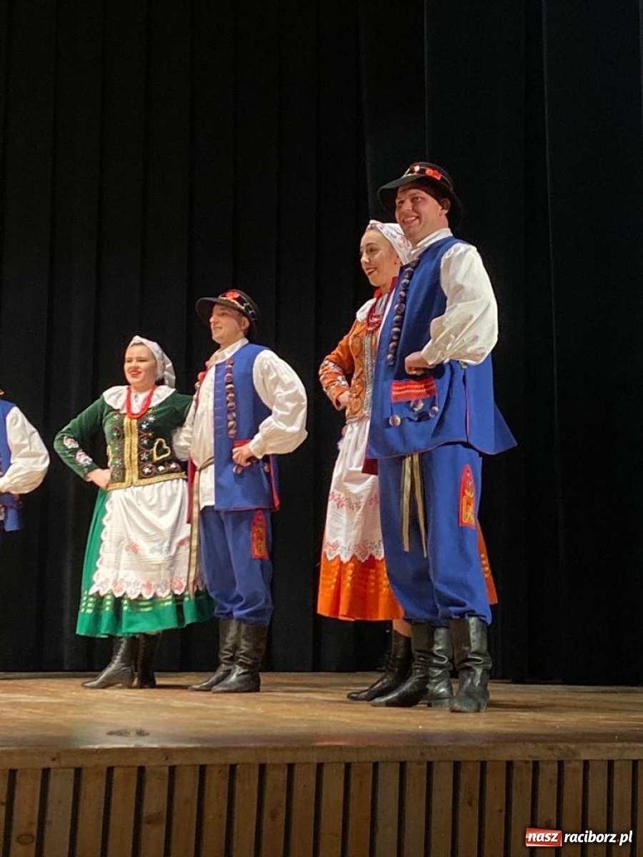 Zdjęcie w galerii na portalu naszraciborz.pl: Bajtel charytatywnie w Kuźni Raciborskiej  wiadomości z regionu