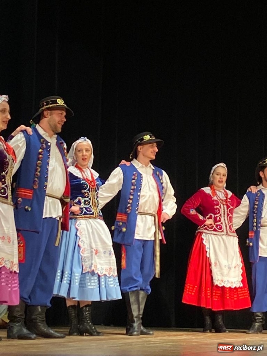 Zdjęcie w galerii na portalu naszraciborz.pl: Bajtel charytatywnie w Kuźni Raciborskiej  wiadomości z regionu