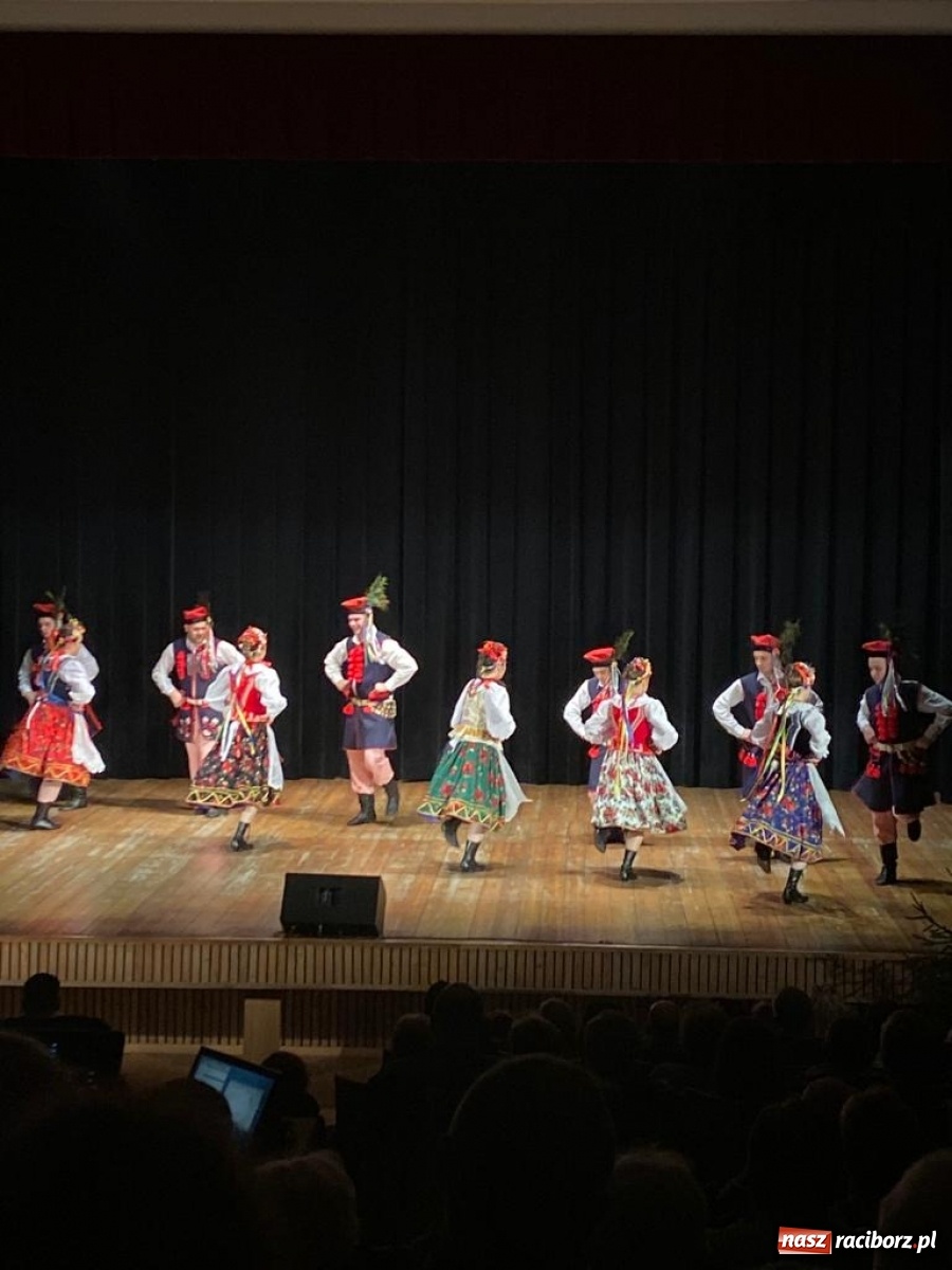 Zdjęcie w galerii na portalu naszraciborz.pl: Bajtel charytatywnie w Kuźni Raciborskiej  wiadomości z regionu