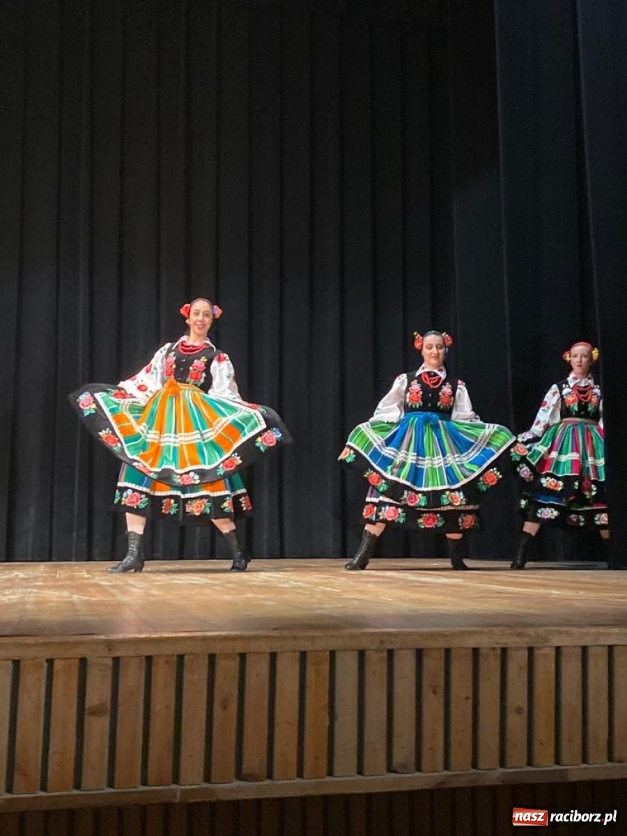 Zdjęcie w galerii na portalu naszraciborz.pl: Bajtel charytatywnie w Kuźni Raciborskiej  wiadomości z regionu