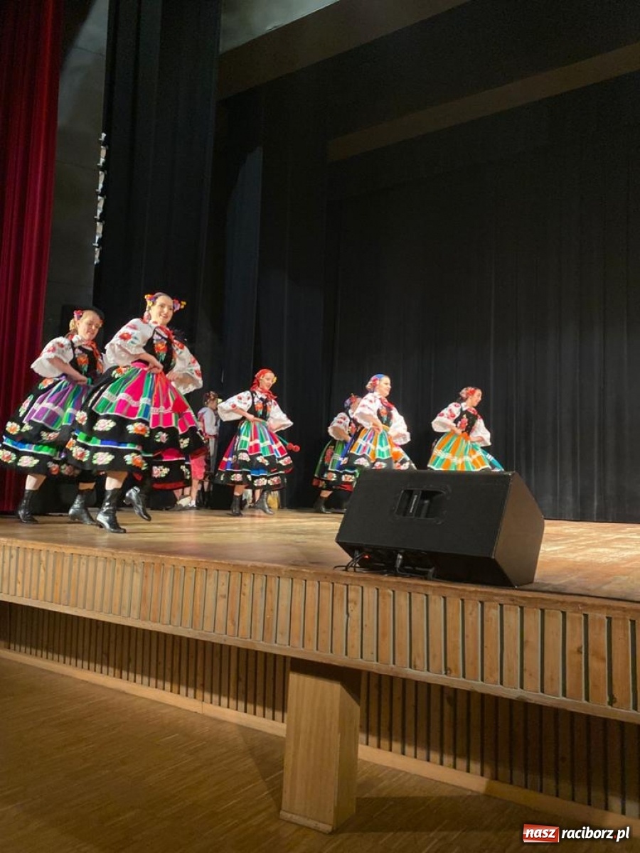 Zdjęcie w galerii na portalu naszraciborz.pl: Bajtel charytatywnie w Kuźni Raciborskiej  wiadomości z regionu