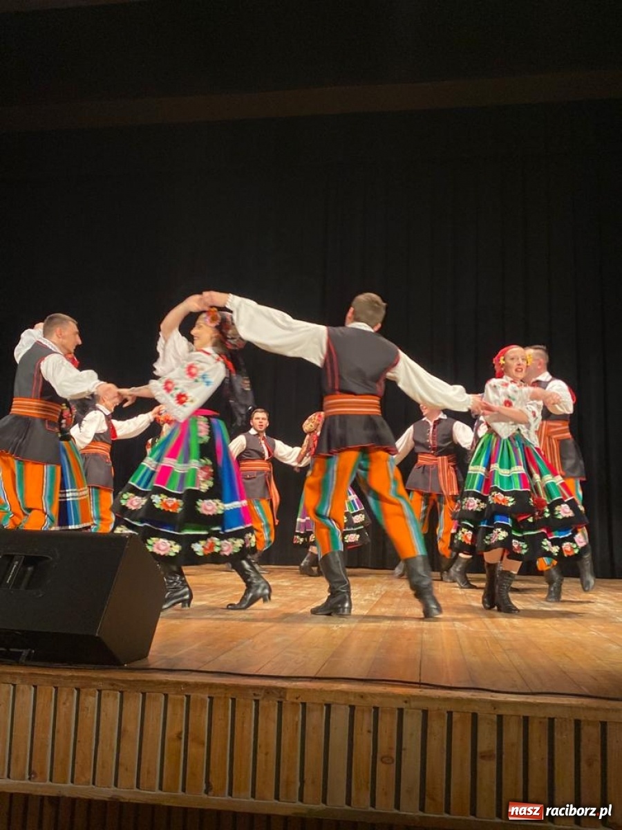 Zdjęcie w galerii na portalu naszraciborz.pl: Bajtel charytatywnie w Kuźni Raciborskiej  wiadomości z regionu