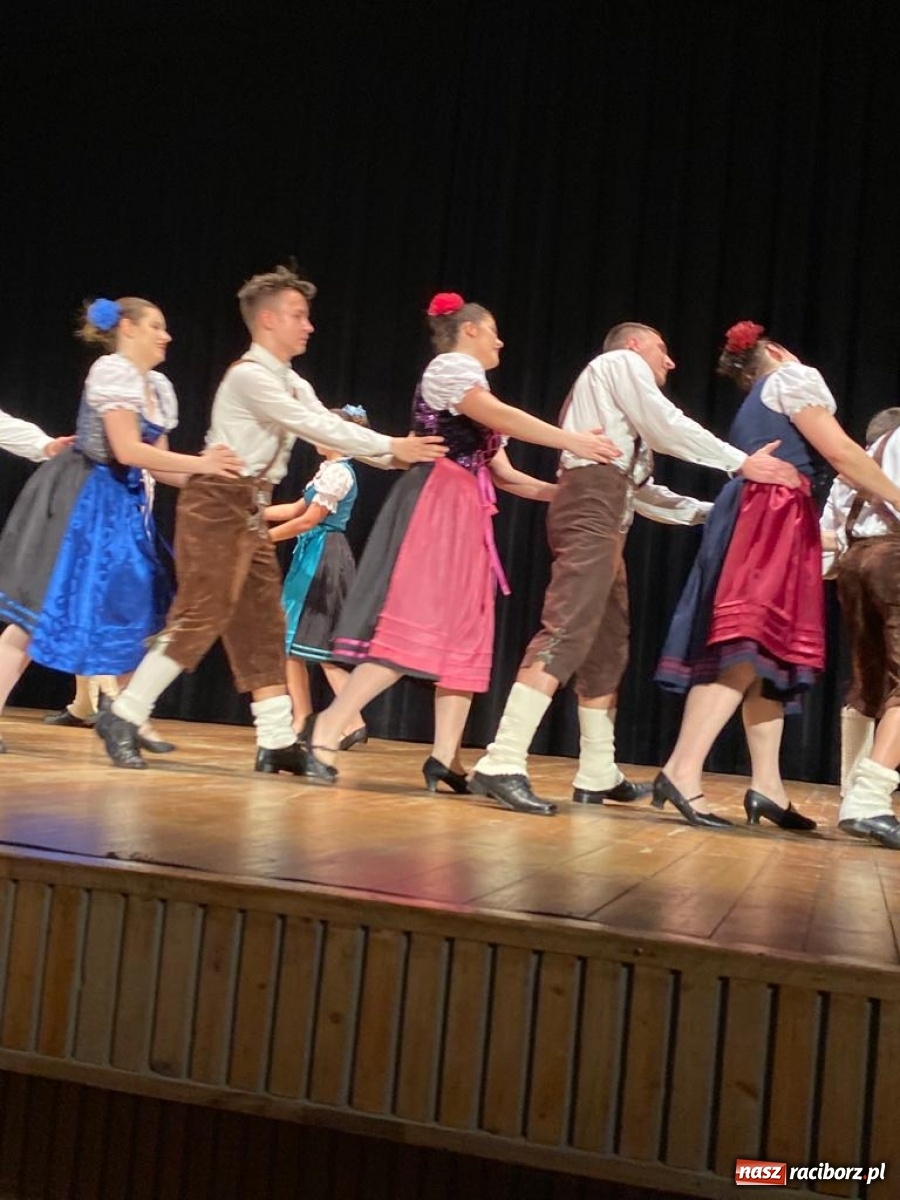 Zdjęcie w galerii na portalu naszraciborz.pl: Bajtel charytatywnie w Kuźni Raciborskiej  wiadomości z regionu