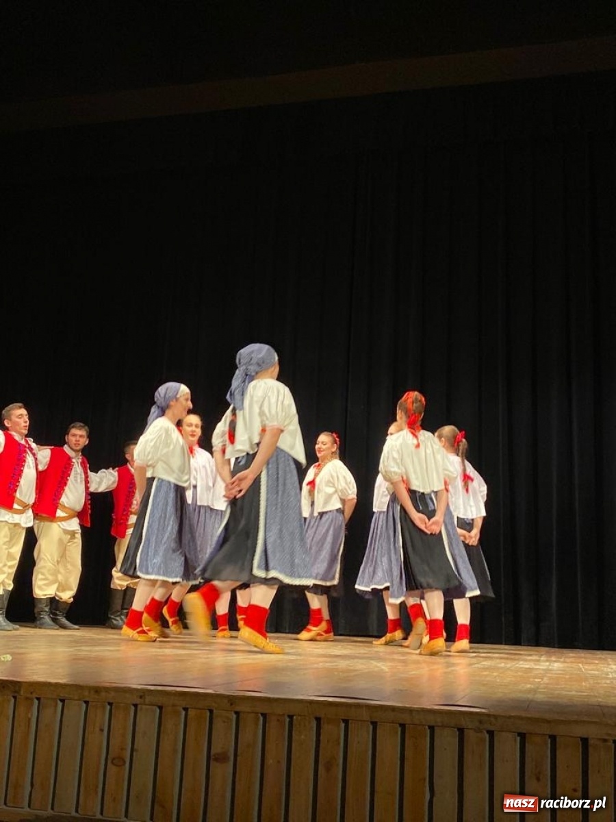 Zdjęcie w galerii na portalu naszraciborz.pl: Bajtel charytatywnie w Kuźni Raciborskiej  wiadomości z regionu