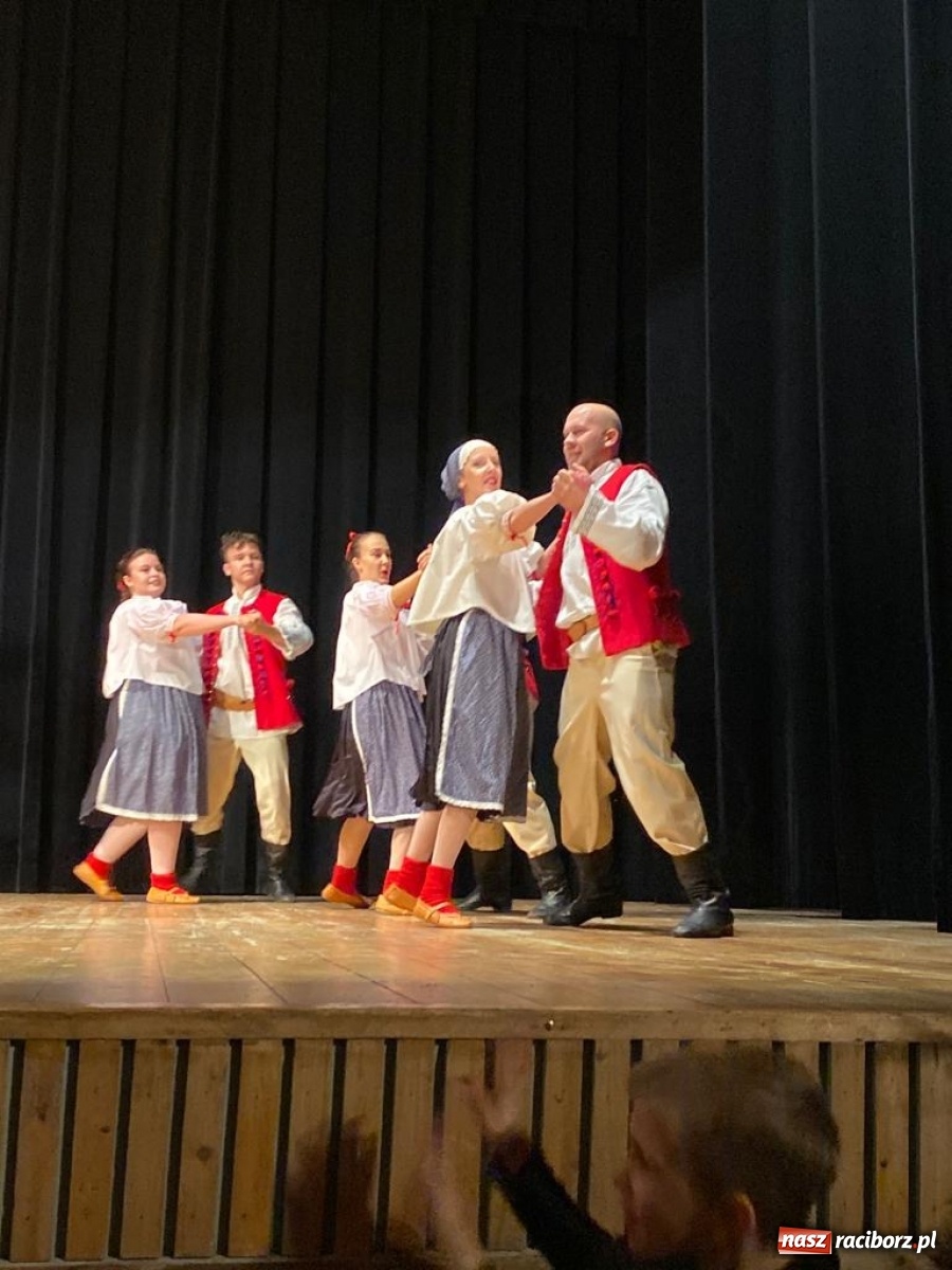 Zdjęcie w galerii na portalu naszraciborz.pl: Bajtel charytatywnie w Kuźni Raciborskiej  wiadomości z regionu