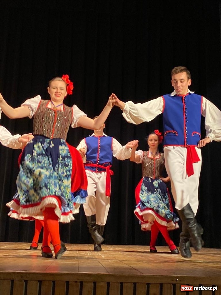 Zdjęcie w galerii na portalu naszraciborz.pl: Bajtel charytatywnie w Kuźni Raciborskiej  wiadomości z regionu