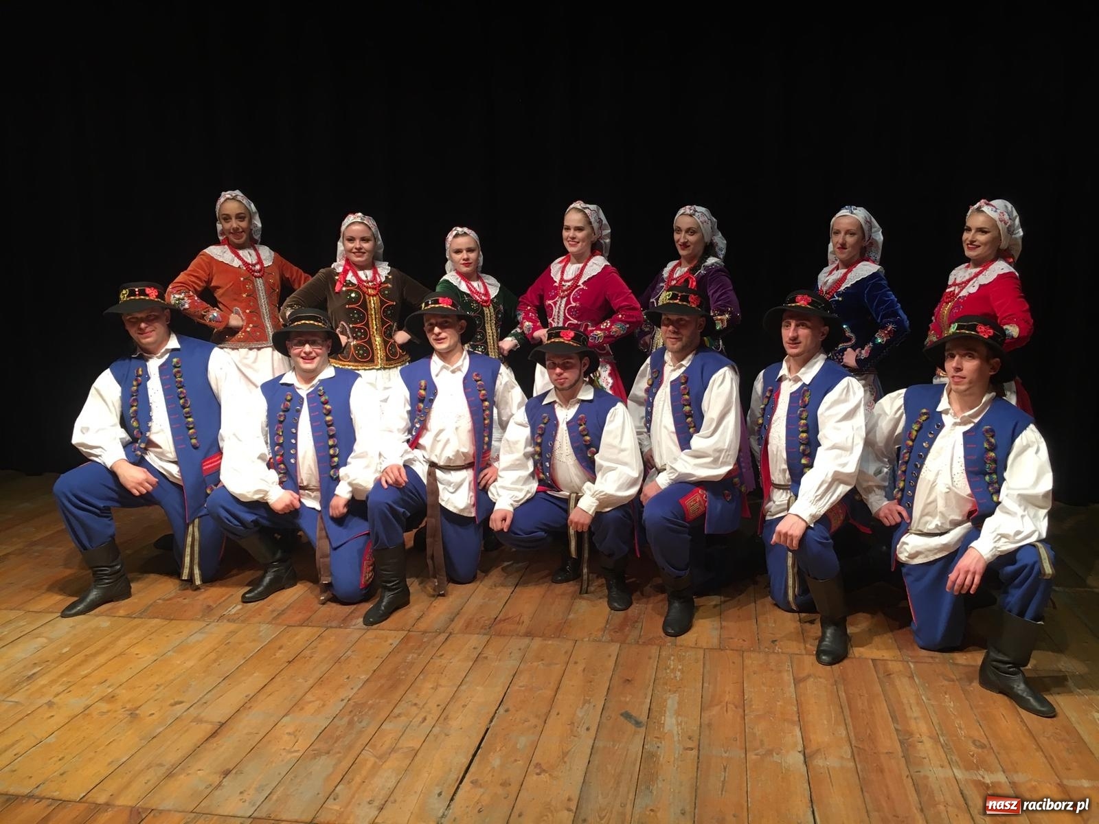 Zdjęcie w galerii na portalu naszraciborz.pl: Bajtel charytatywnie w Kuźni Raciborskiej  wiadomości z regionu