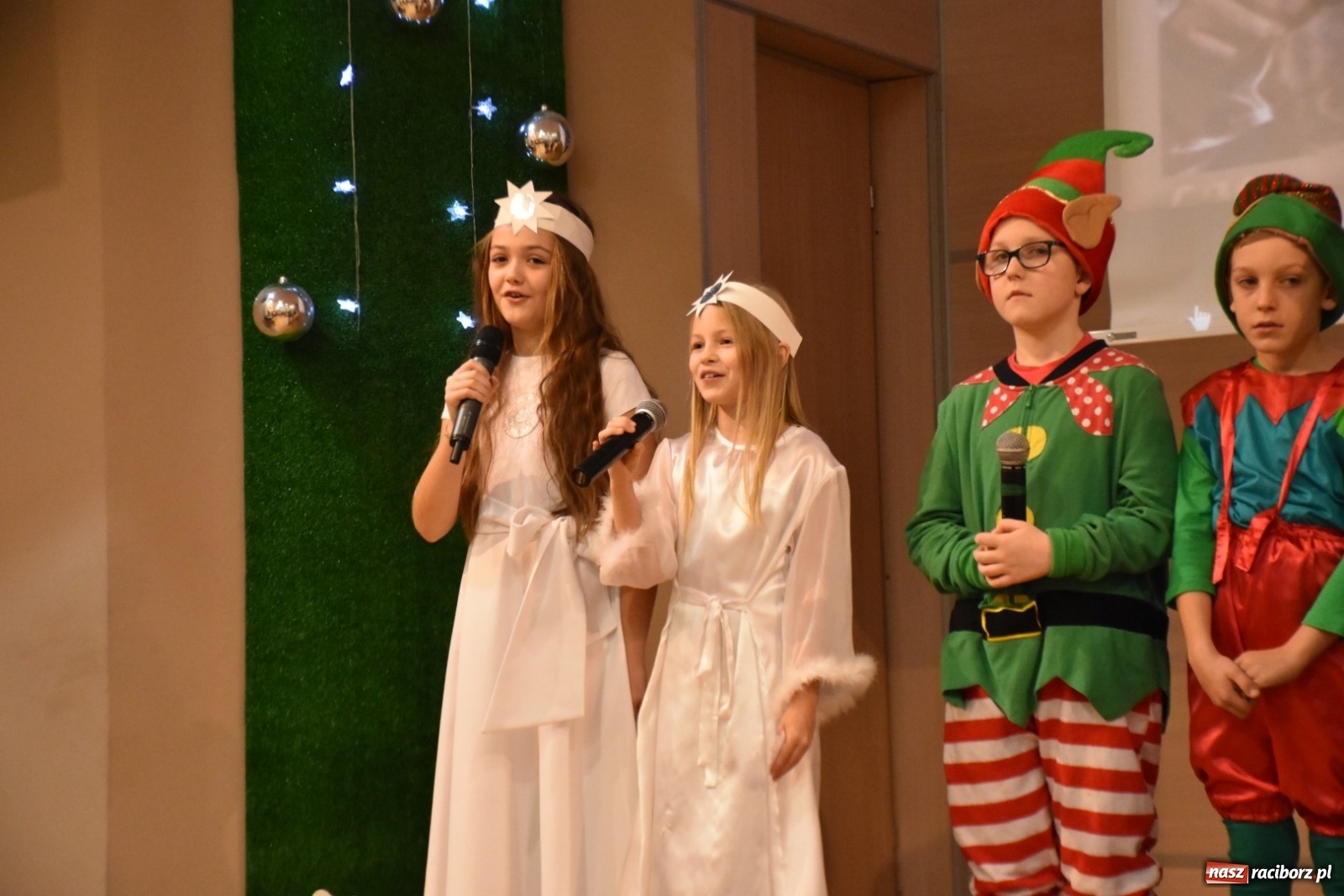 Zdjęcie w galerii na portalu naszraciborz.pl: Tworkowskie spotkanie ze św. Mikołajem [FOTO] wiadomości z regionu