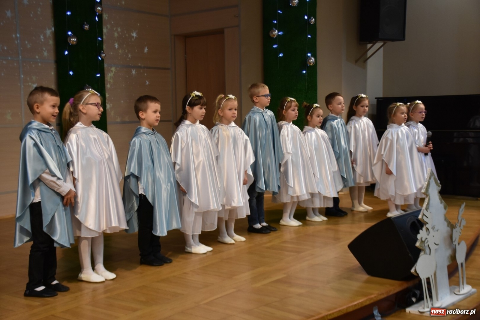 Zdjęcie w galerii na portalu naszraciborz.pl: Kolędy i Pastorałki w Tworkowie po raz XV wiadomości z regionu