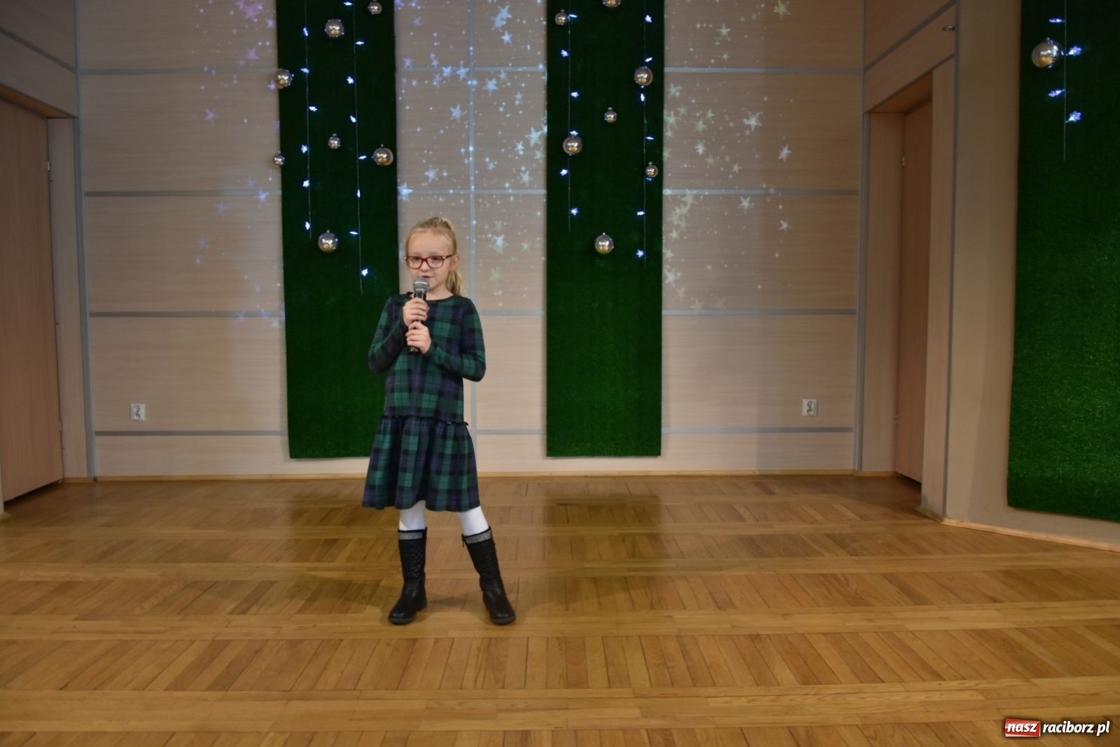 Zdjęcie w galerii na portalu naszraciborz.pl: Kolędy i Pastorałki w Tworkowie po raz XV wiadomości z regionu