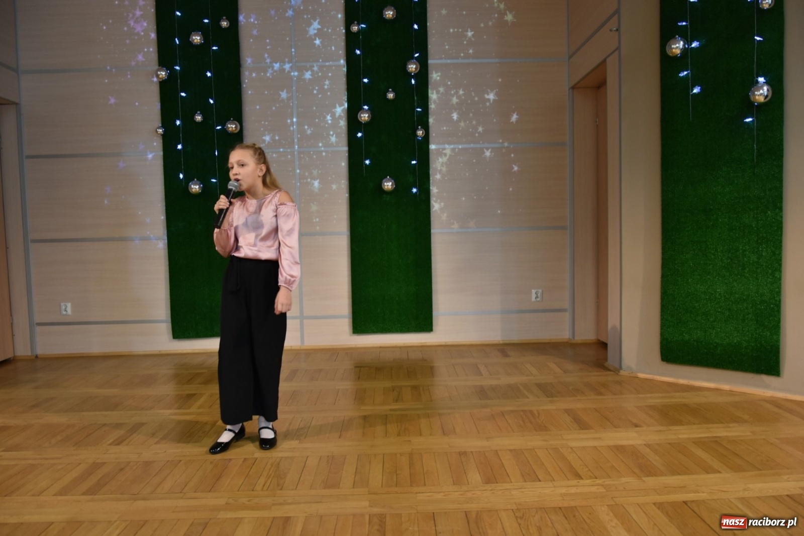 Zdjęcie w galerii na portalu naszraciborz.pl: Kolędy i Pastorałki w Tworkowie po raz XV wiadomości z regionu