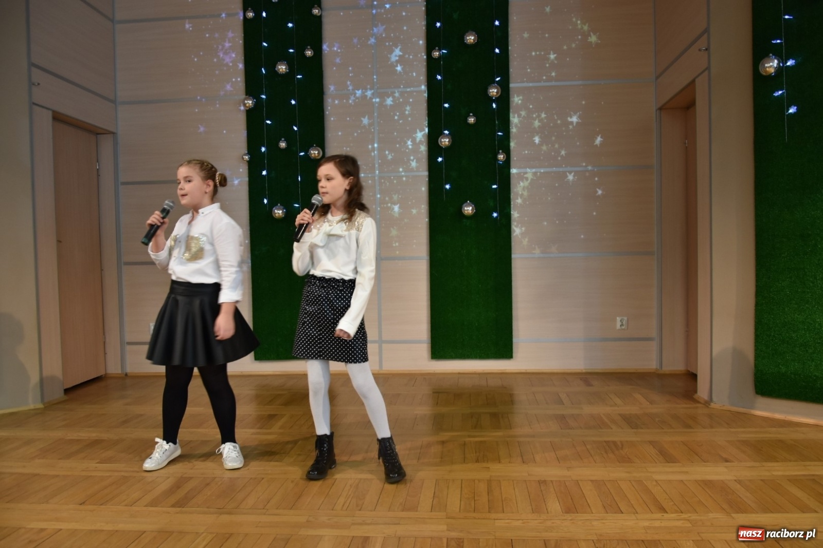 Zdjęcie w galerii na portalu naszraciborz.pl: Kolędy i Pastorałki w Tworkowie po raz XV wiadomości z regionu