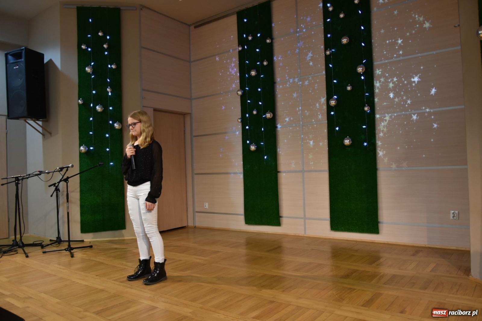 Zdjęcie w galerii na portalu naszraciborz.pl: Kolędy i Pastorałki w Tworkowie po raz XV wiadomości z regionu