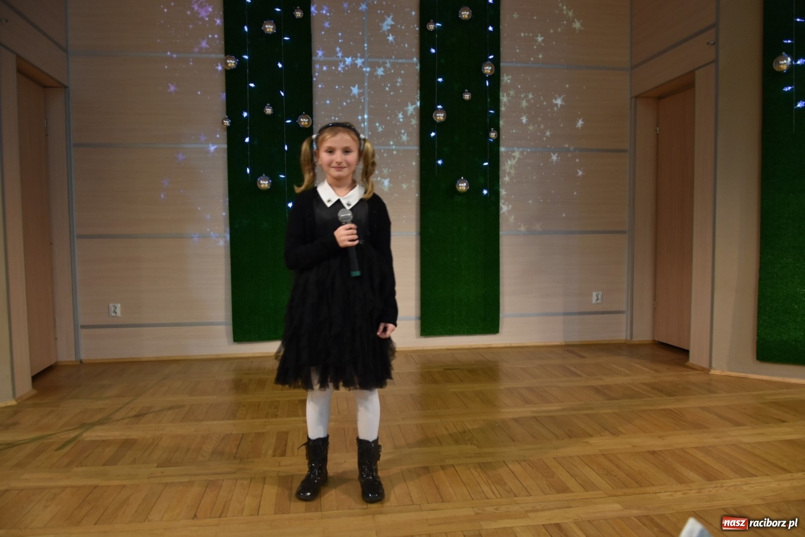 Zdjęcie w galerii na portalu naszraciborz.pl: Kolędy i Pastorałki w Tworkowie po raz XV wiadomości z regionu