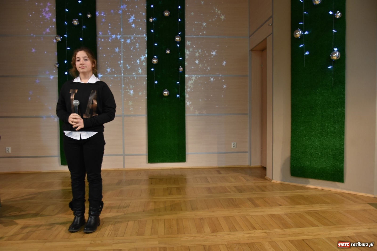 Zdjęcie w galerii na portalu naszraciborz.pl: Kolędy i Pastorałki w Tworkowie po raz XV wiadomości z regionu