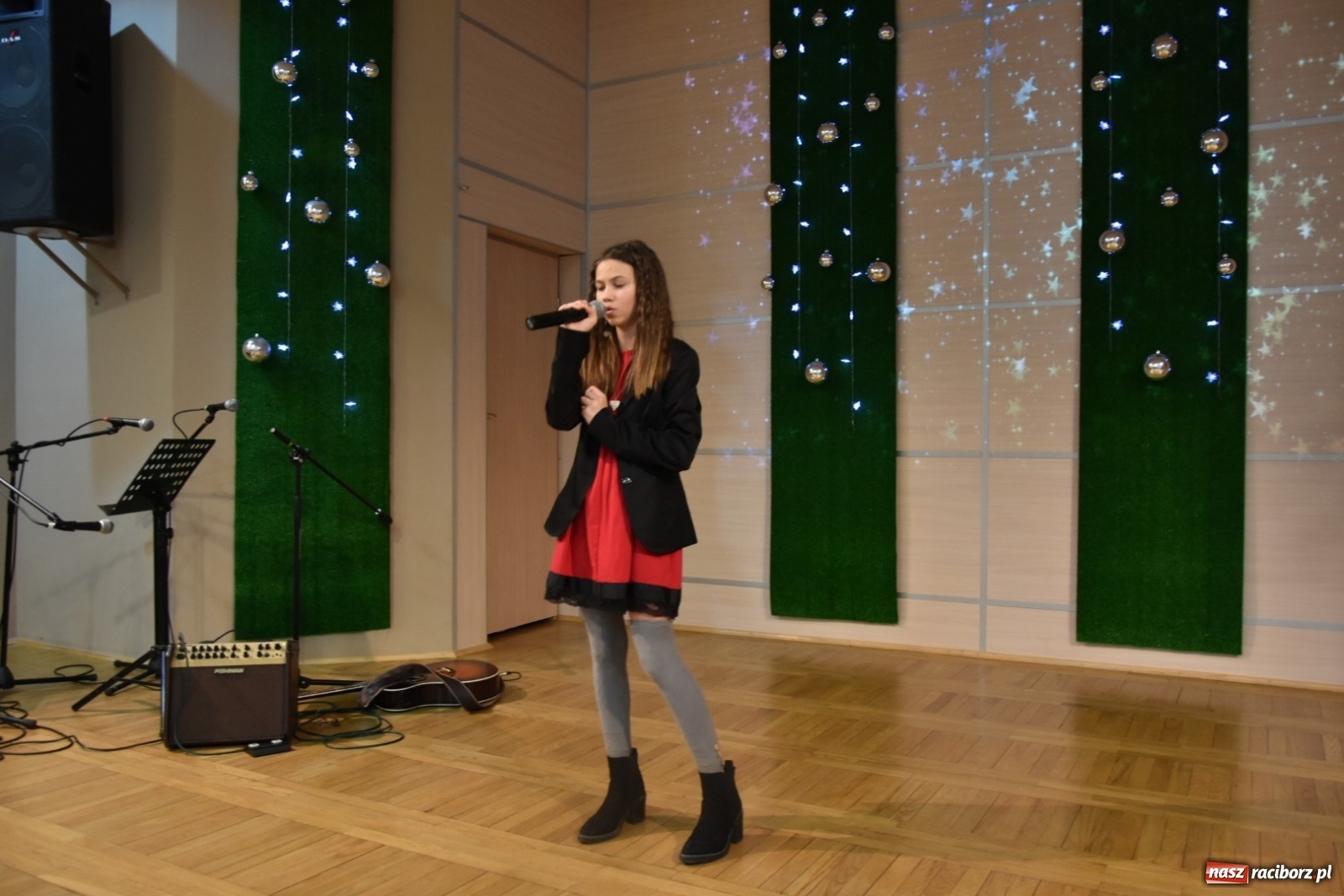 Zdjęcie w galerii na portalu naszraciborz.pl: Kolędy i Pastorałki w Tworkowie po raz XV wiadomości z regionu