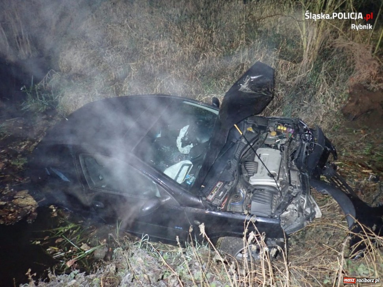 Zdjęcie w galerii na portalu naszraciborz.pl: Kobieta zakończyła podróż w Zalewie Rybnickim wiadomości z regionu