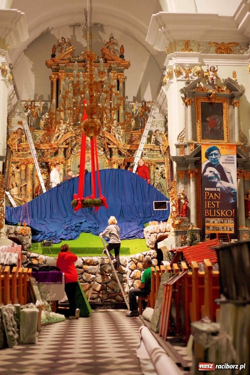 Zdjęcie w galerii na portalu naszraciborz.pl: Tak powstaje tworkowskie Betlejem [FOTO] wiadomości z regionu