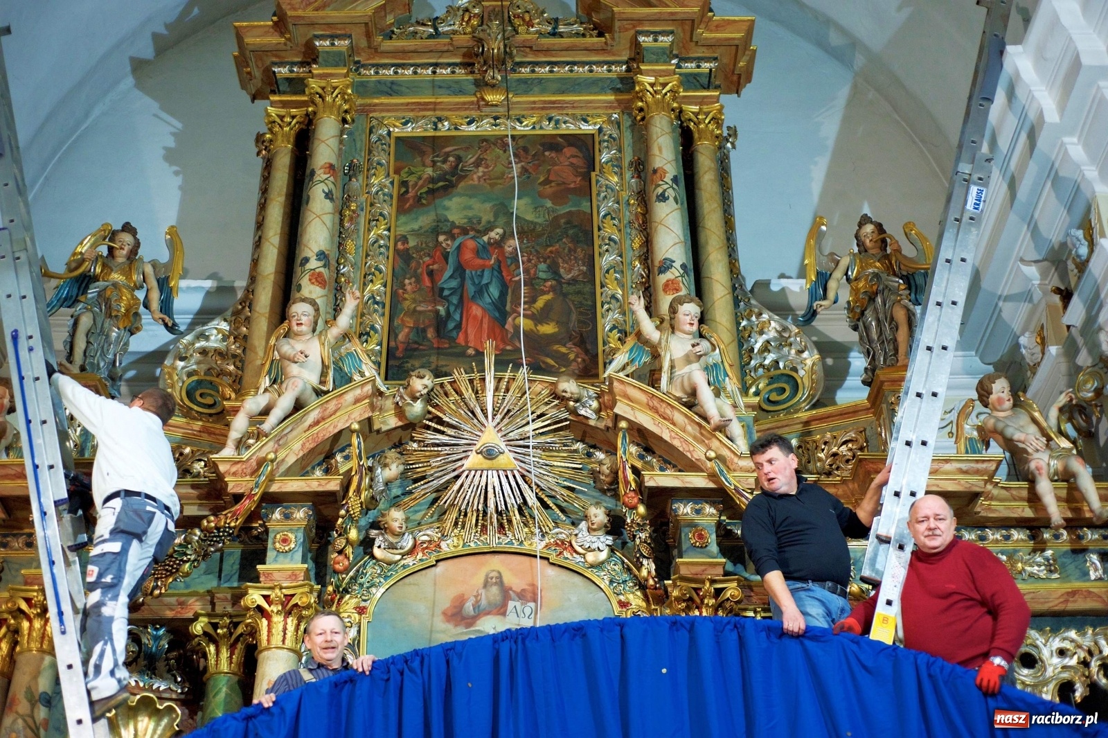 Zdjęcie w galerii na portalu naszraciborz.pl: Tak powstaje tworkowskie Betlejem [FOTO] wiadomości z regionu