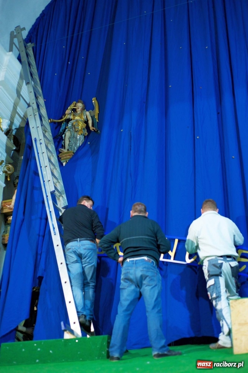 Zdjęcie w galerii na portalu naszraciborz.pl: Tak powstaje tworkowskie Betlejem [FOTO] wiadomości z regionu