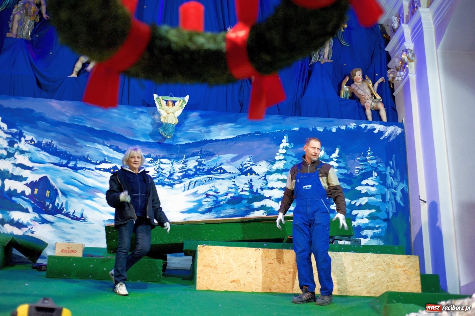 Zdjęcie w galerii na portalu naszraciborz.pl: Tak powstaje tworkowskie Betlejem [FOTO] wiadomości z regionu