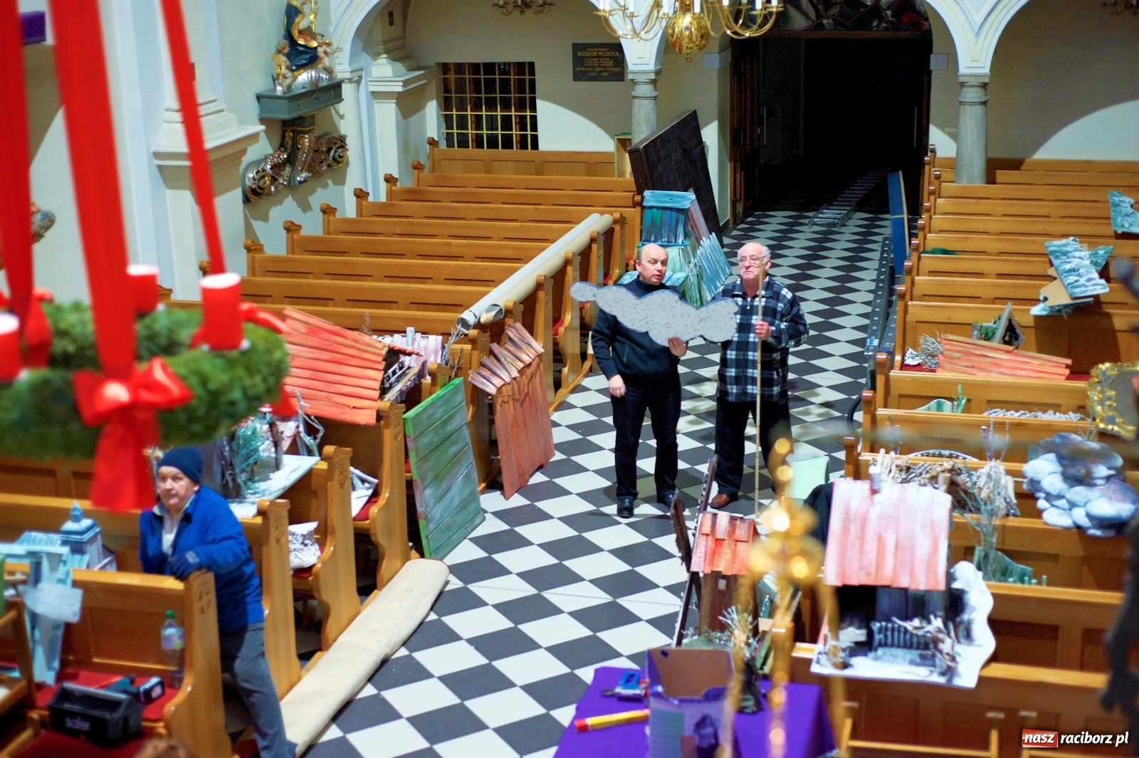 Zdjęcie w galerii na portalu naszraciborz.pl: Tak powstaje tworkowskie Betlejem [FOTO] wiadomości z regionu