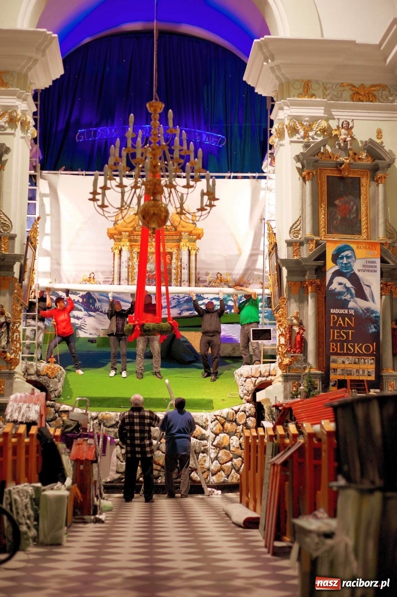 Zdjęcie w galerii na portalu naszraciborz.pl: Tak powstaje tworkowskie Betlejem [FOTO] wiadomości z regionu