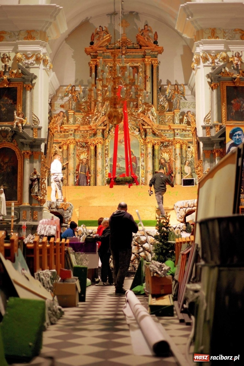 Zdjęcie w galerii na portalu naszraciborz.pl: Tak powstaje tworkowskie Betlejem [FOTO] wiadomości z regionu