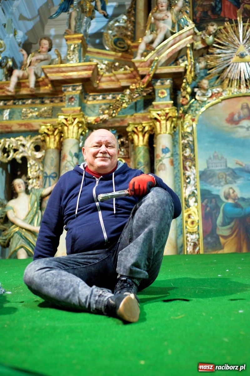 Zdjęcie w galerii na portalu naszraciborz.pl: Tak powstaje tworkowskie Betlejem [FOTO] wiadomości z regionu