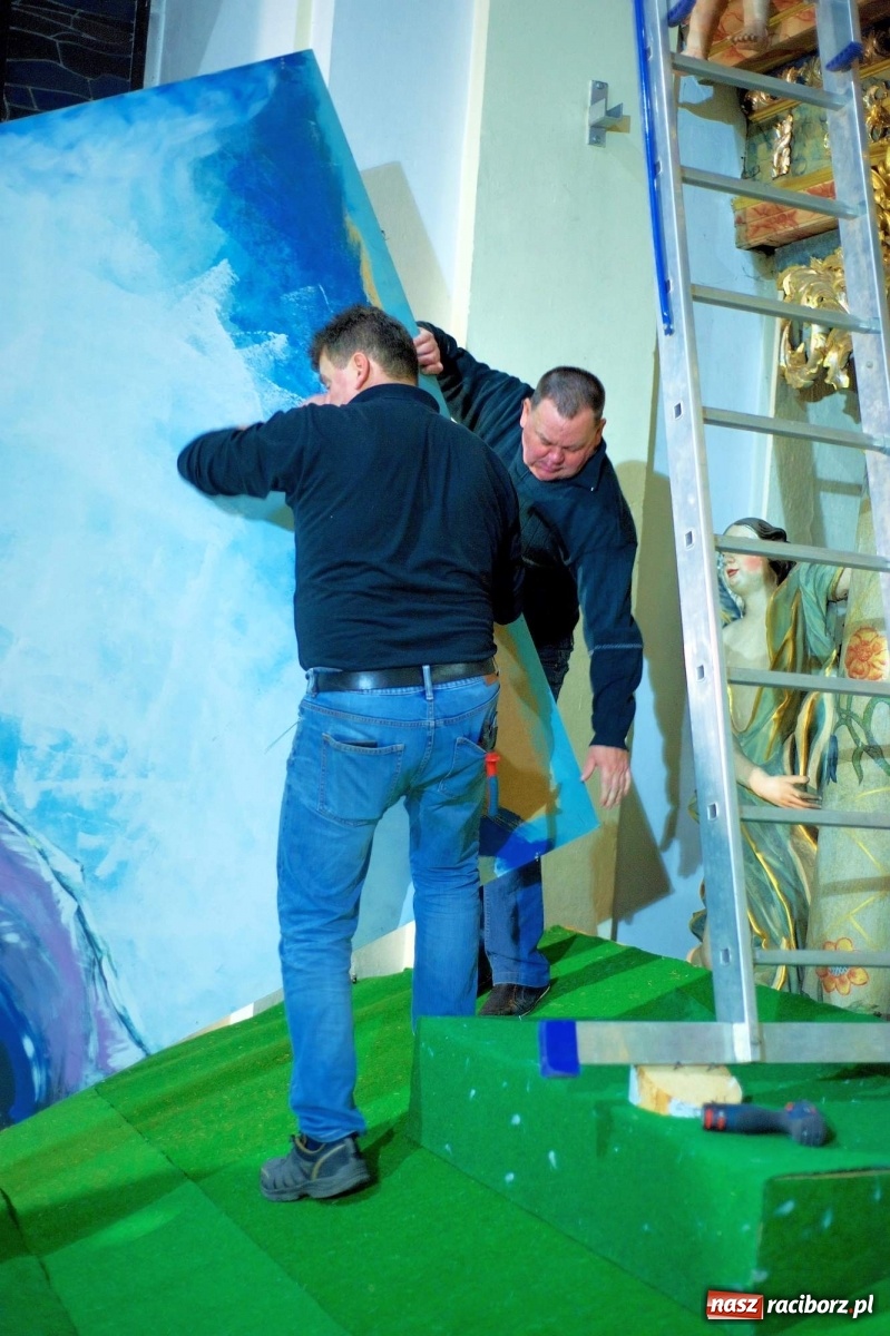 Zdjęcie w galerii na portalu naszraciborz.pl: Tak powstaje tworkowskie Betlejem [FOTO] wiadomości z regionu