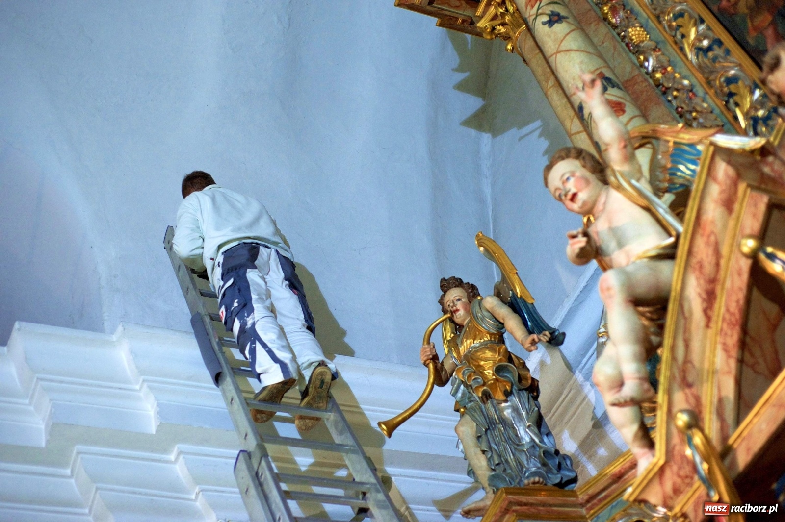 Zdjęcie w galerii na portalu naszraciborz.pl: Tak powstaje tworkowskie Betlejem [FOTO] wiadomości z regionu