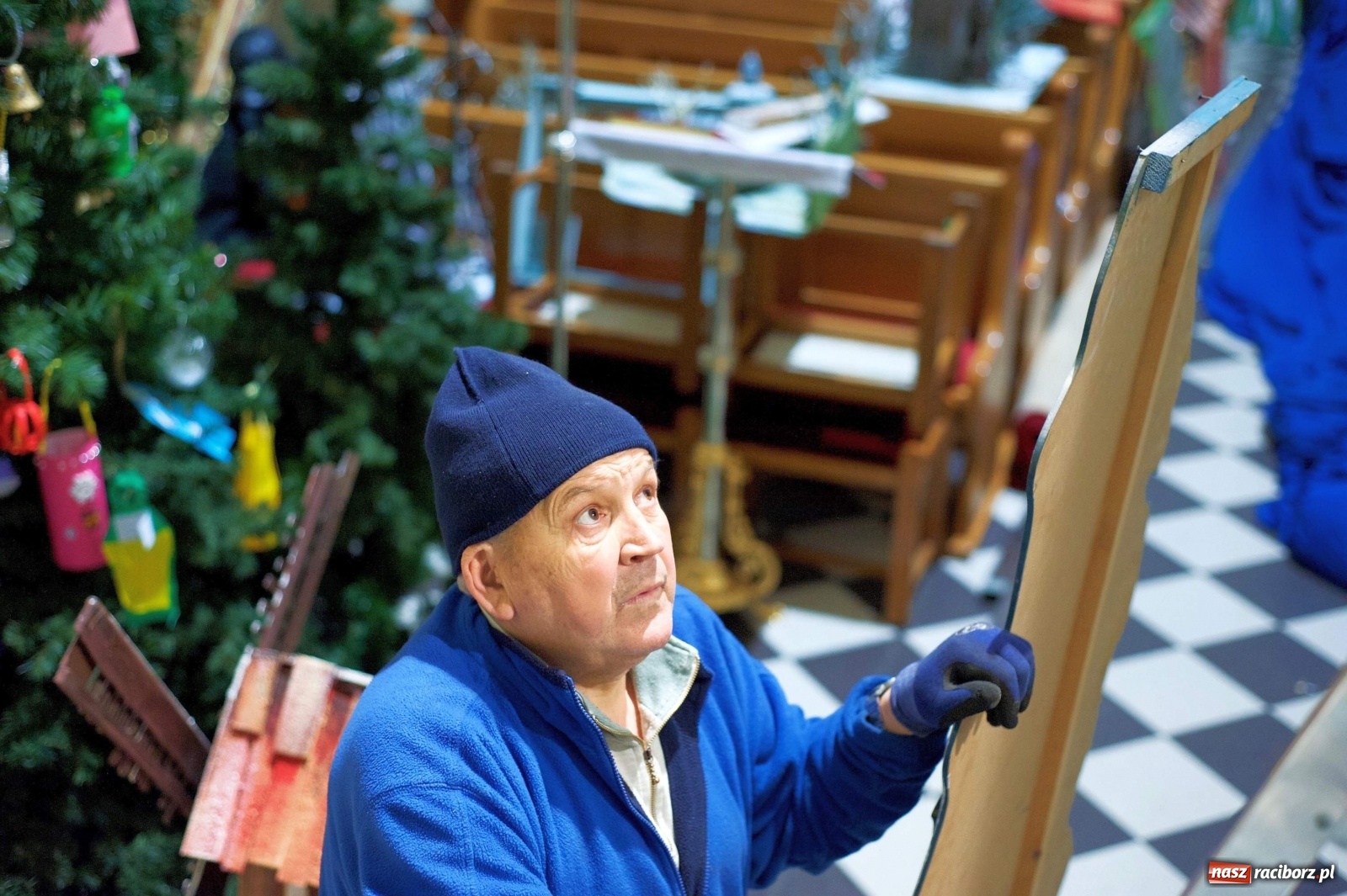 Zdjęcie w galerii na portalu naszraciborz.pl: Tak powstaje tworkowskie Betlejem [FOTO] wiadomości z regionu