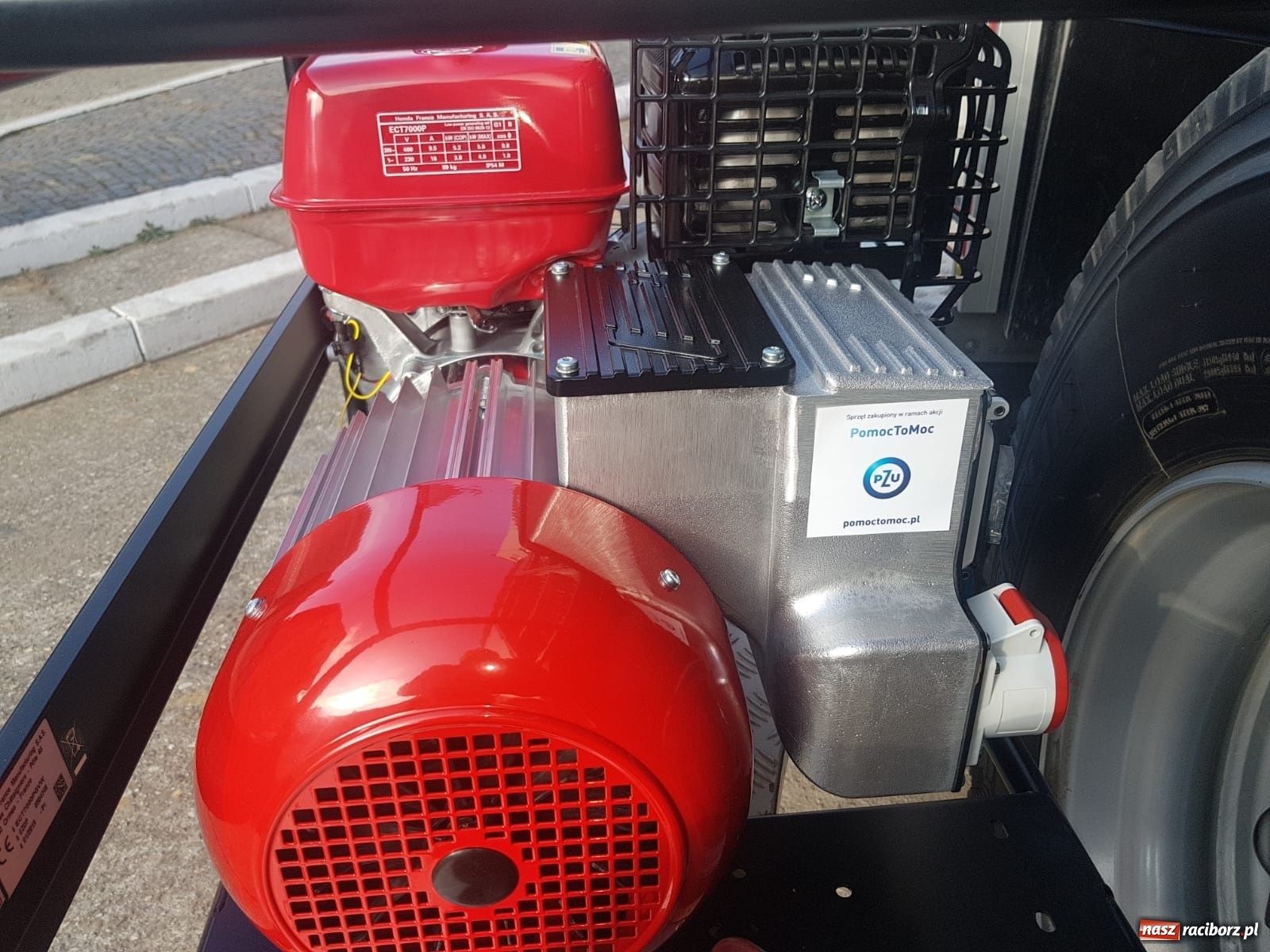 Zdjęcie w galerii na portalu naszraciborz.pl: PZU wsparło OSP Krzanowice  wiadomości z regionu