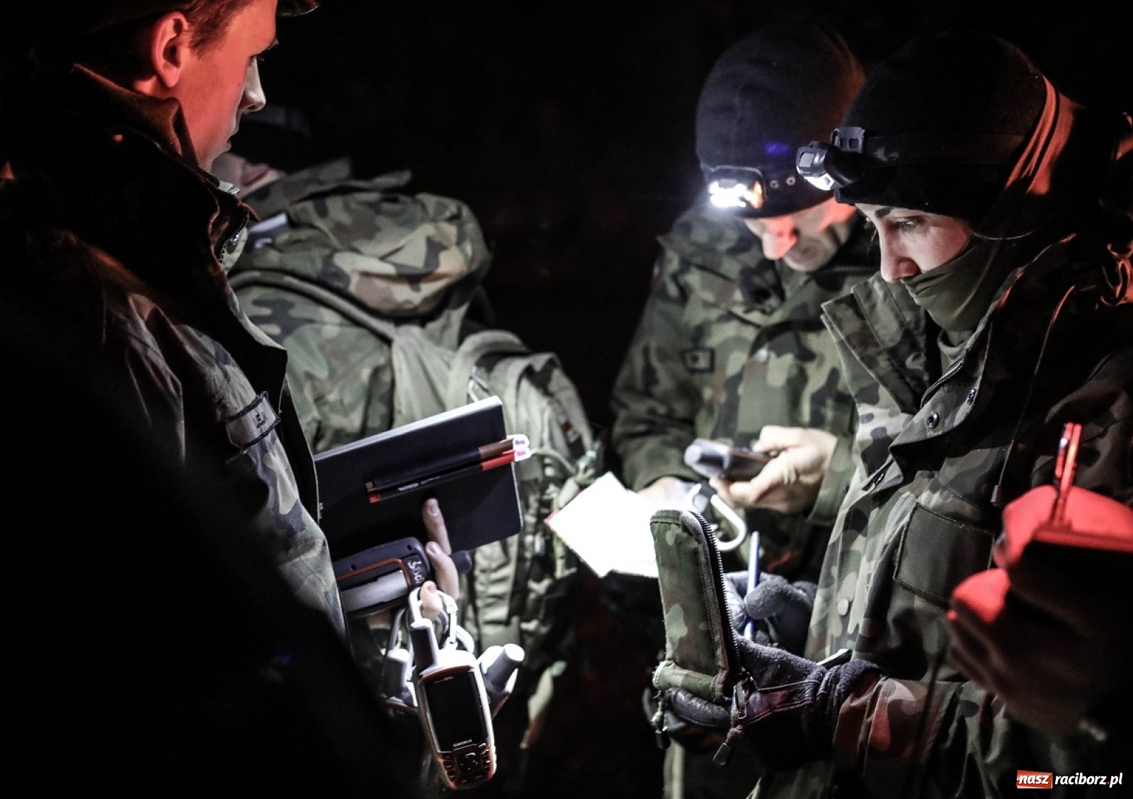 Zdjęcie w galerii na portalu naszraciborz.pl: Tak szkoli się pilotażowa grupa K9 terytorialsów wiadomości z regionu