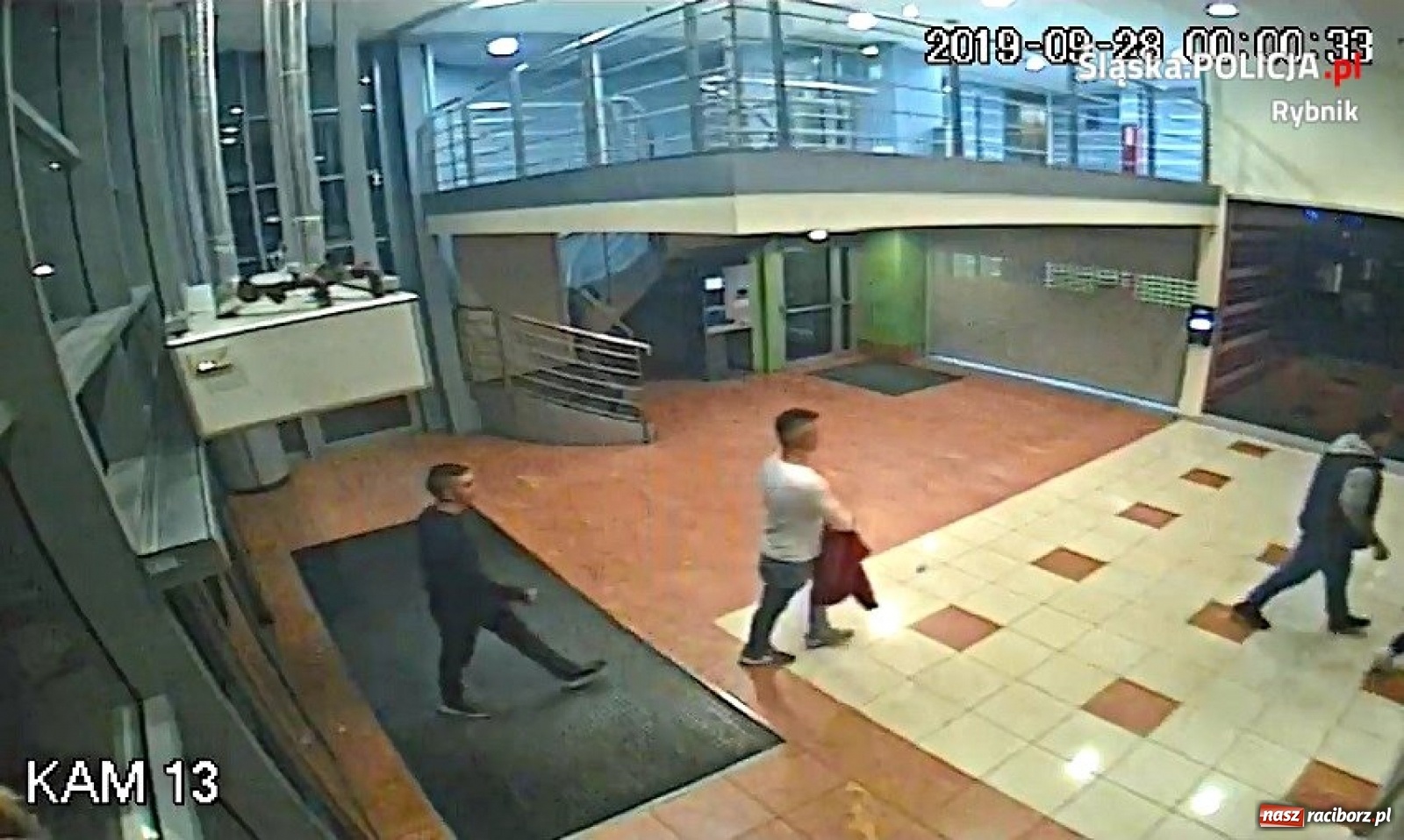 Zdjęcie w galerii na portalu naszraciborz.pl: Policja w regionie szuka tych mężczyzn [FOTO] wiadomości z regionu