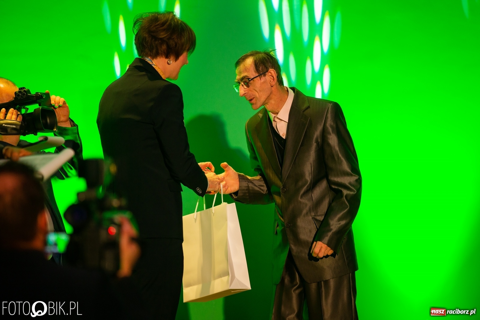 Zdjęcie w galerii na portalu naszraciborz.pl: Rafako uhonorowało swoich jubilatów [FOTO]  wiadomości z regionu