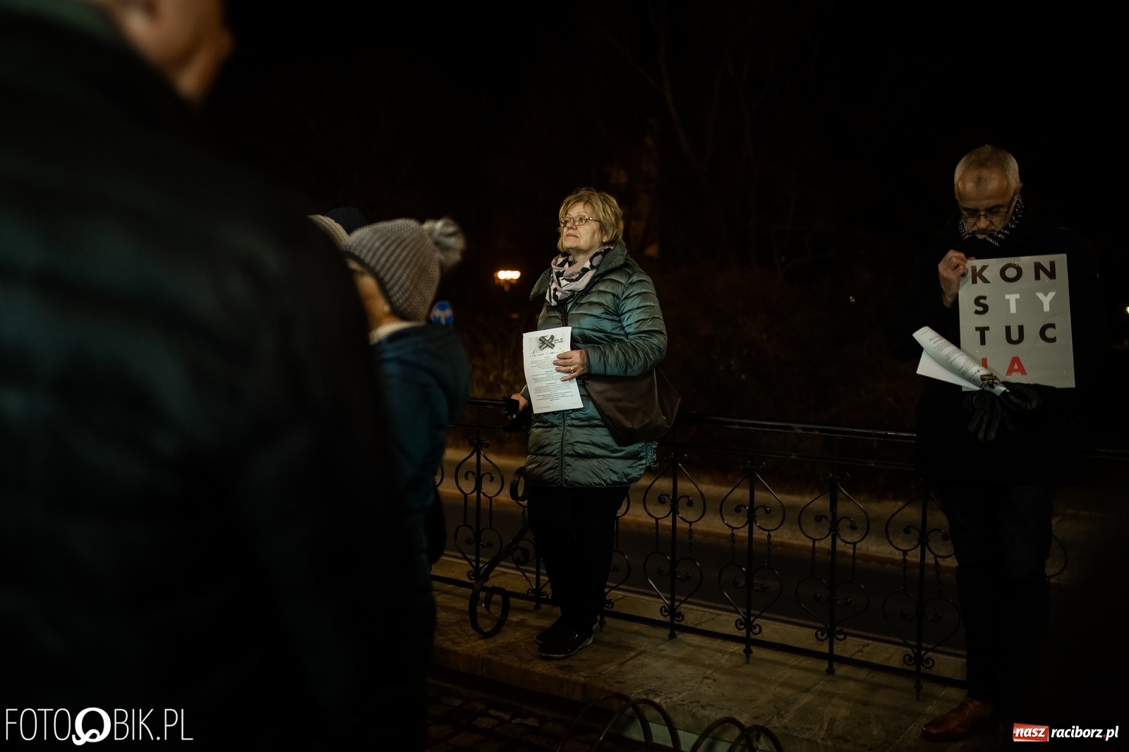 Zdjęcie w galerii na portalu naszraciborz.pl: Dziś Sędziowie – jutro Ty! Protest pod raciborskim sądem [FOTO i WIDEO] wiadomości z regionu
