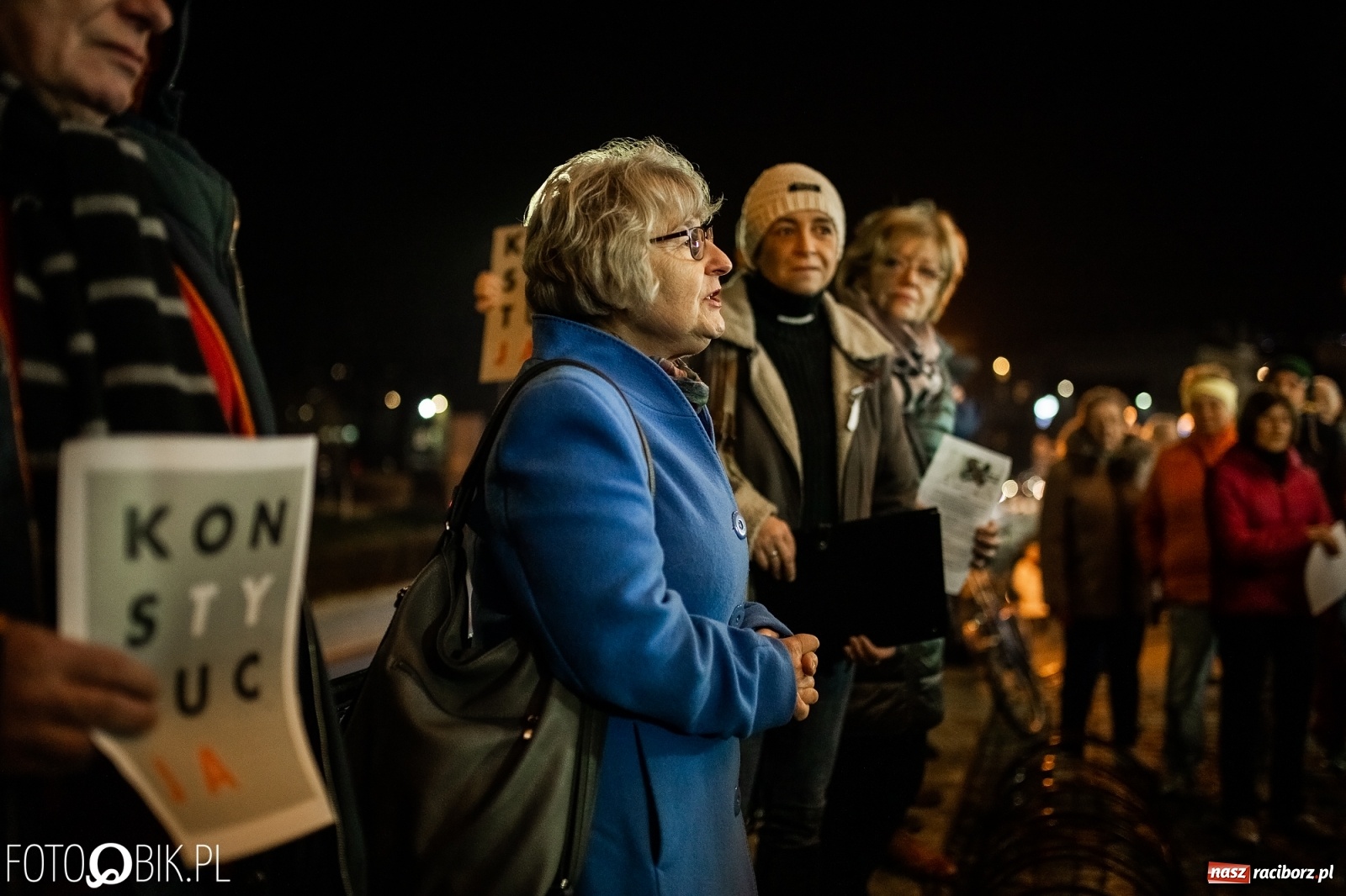 Zdjęcie w galerii na portalu naszraciborz.pl: Dziś Sędziowie – jutro Ty! Protest pod raciborskim sądem [FOTO i WIDEO] wiadomości z regionu