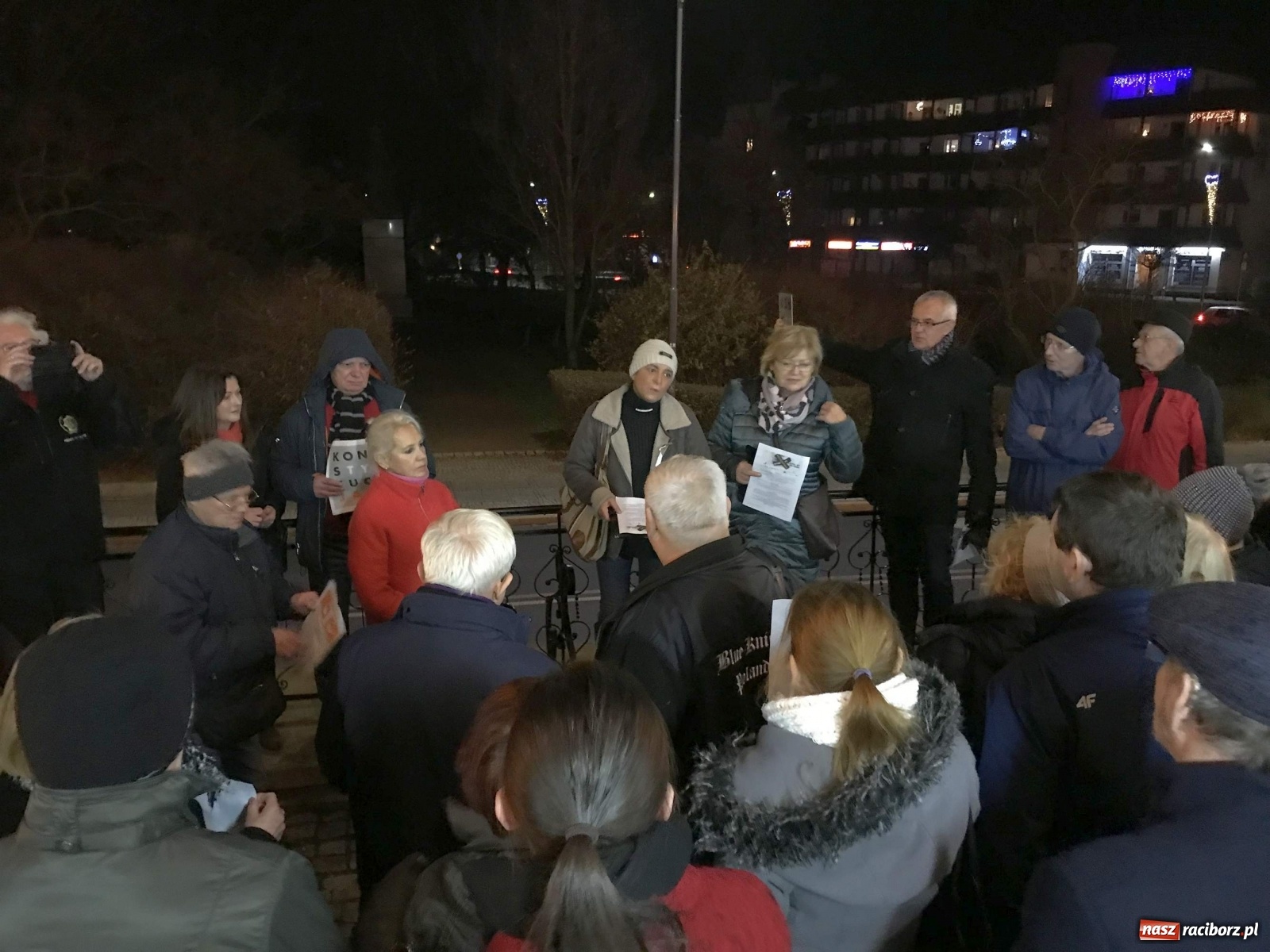 Zdjęcie w galerii na portalu naszraciborz.pl: Dziś Sędziowie – jutro Ty! Protest pod raciborskim sądem [FOTO i WIDEO] wiadomości z regionu
