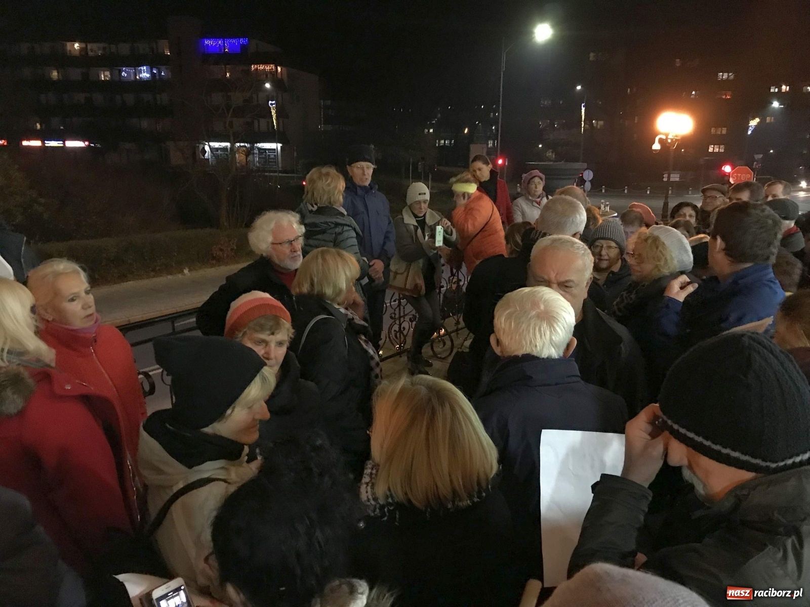 Zdjęcie w galerii na portalu naszraciborz.pl: Dziś Sędziowie – jutro Ty! Protest pod raciborskim sądem [FOTO i WIDEO] wiadomości z regionu