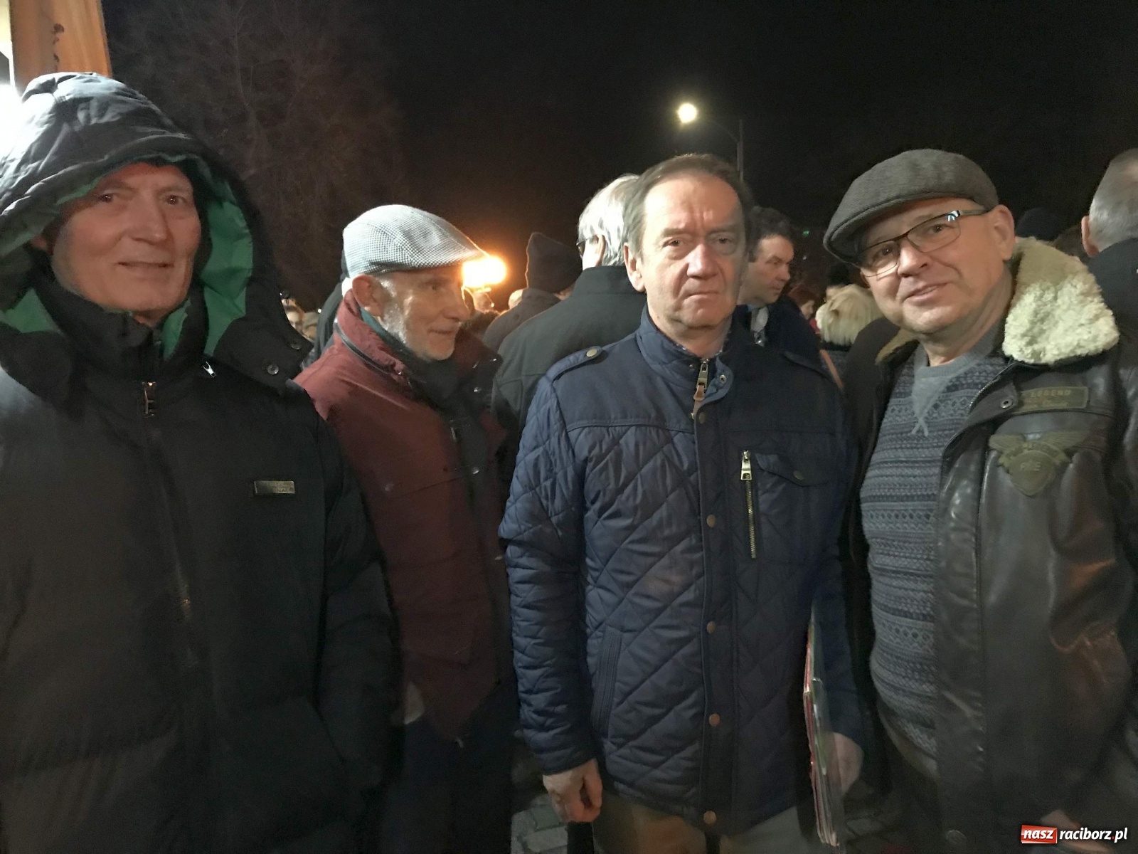Zdjęcie w galerii na portalu naszraciborz.pl: Dziś Sędziowie – jutro Ty! Protest pod raciborskim sądem [FOTO i WIDEO] wiadomości z regionu
