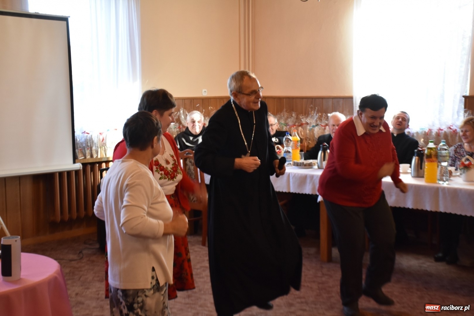 Zdjęcie w galerii na portalu naszraciborz.pl: 10 lat klubu wolontariusza Z sercem na dłoni  wiadomości z regionu