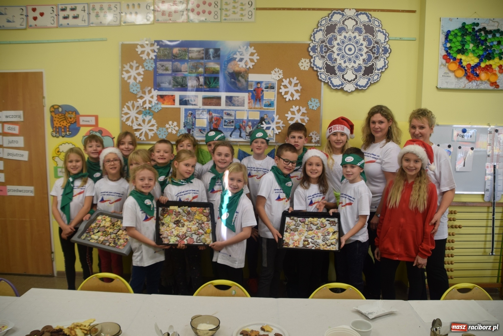 Zdjęcie w galerii na portalu naszraciborz.pl: Mikołajem zostań Ty. Spotkanie uczniów z Polski i Czech wiadomości z regionu