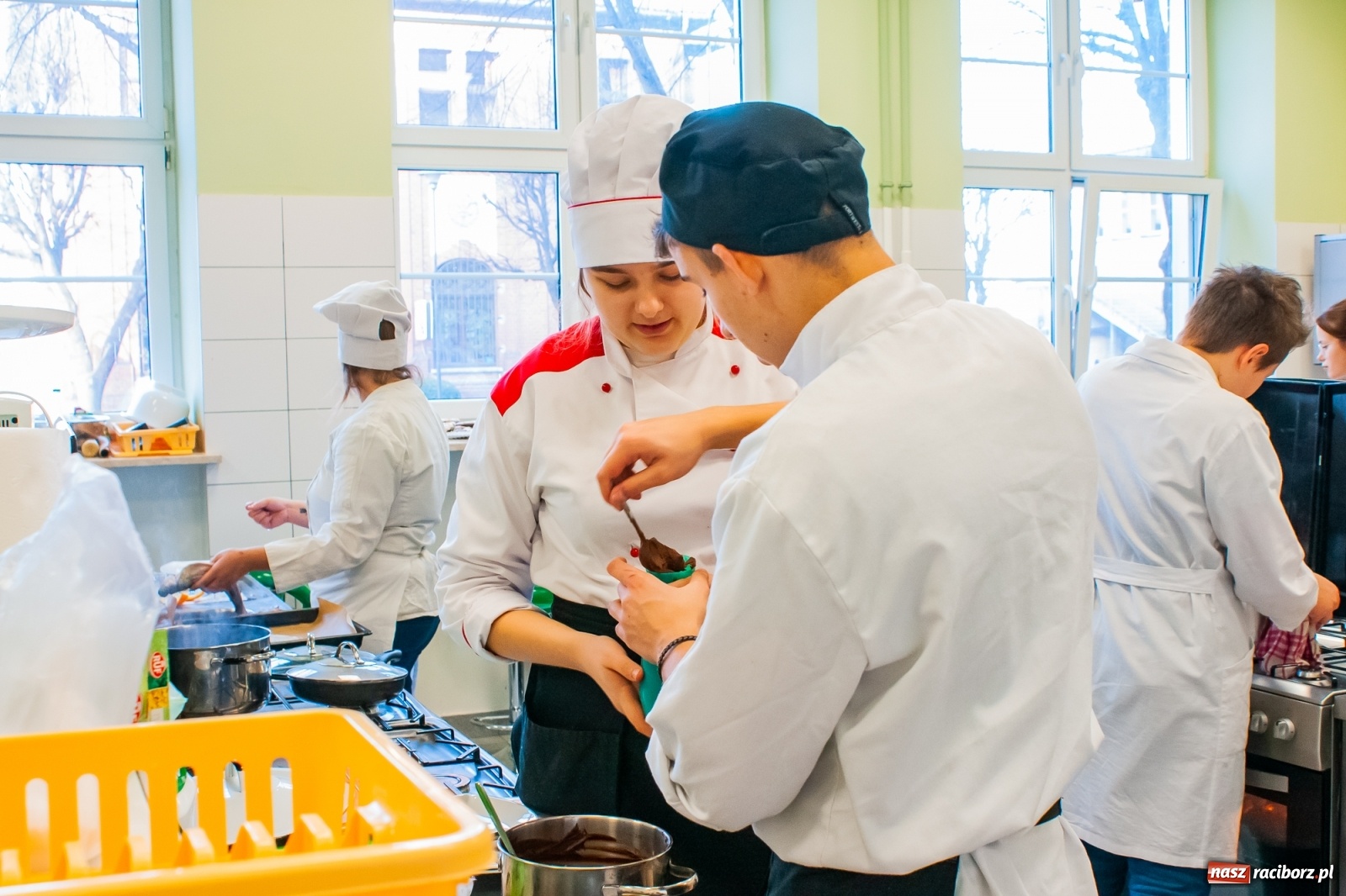 Zdjęcie w galerii na portalu naszraciborz.pl: Świąteczny MasterChef w CKZiU nr 1 [FOTO] wiadomości z regionu
