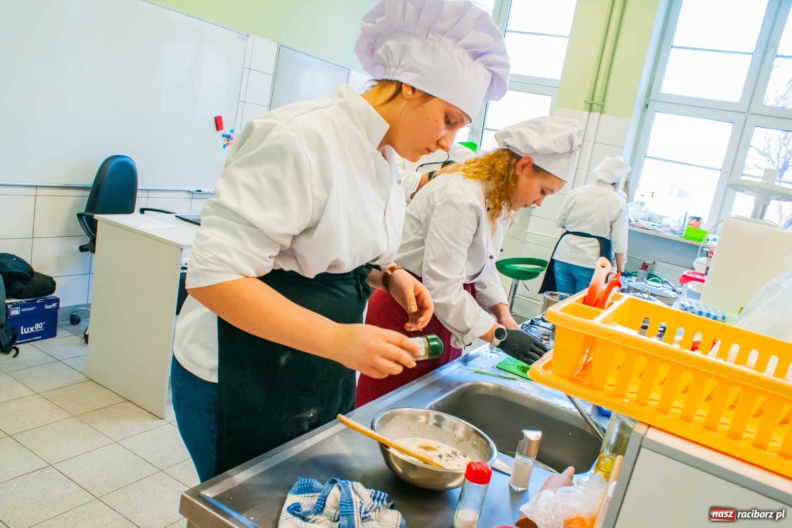 Zdjęcie w galerii na portalu naszraciborz.pl: Świąteczny MasterChef w CKZiU nr 1 [FOTO] wiadomości z regionu