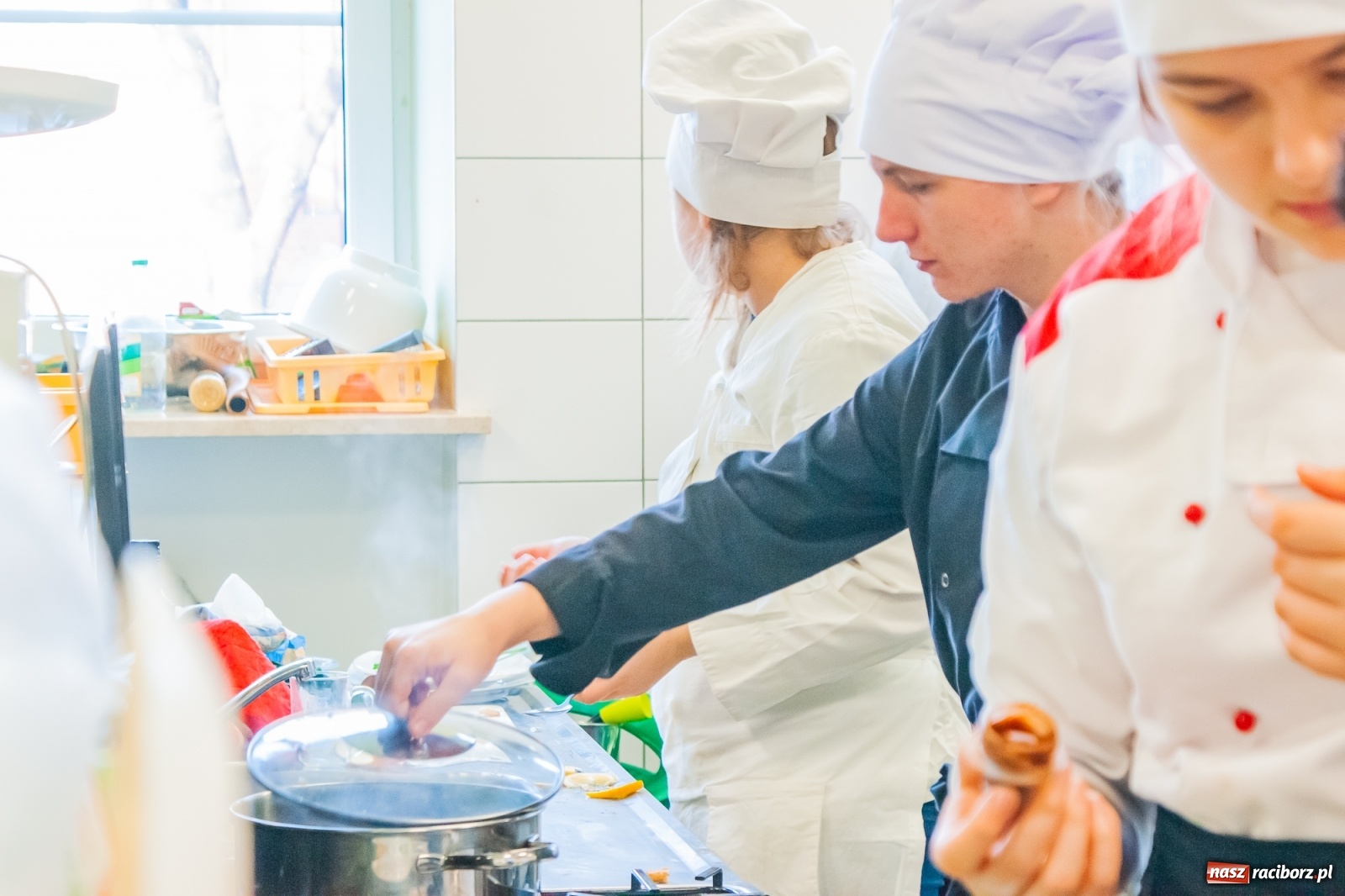 Zdjęcie w galerii na portalu naszraciborz.pl: Świąteczny MasterChef w CKZiU nr 1 [FOTO] wiadomości z regionu