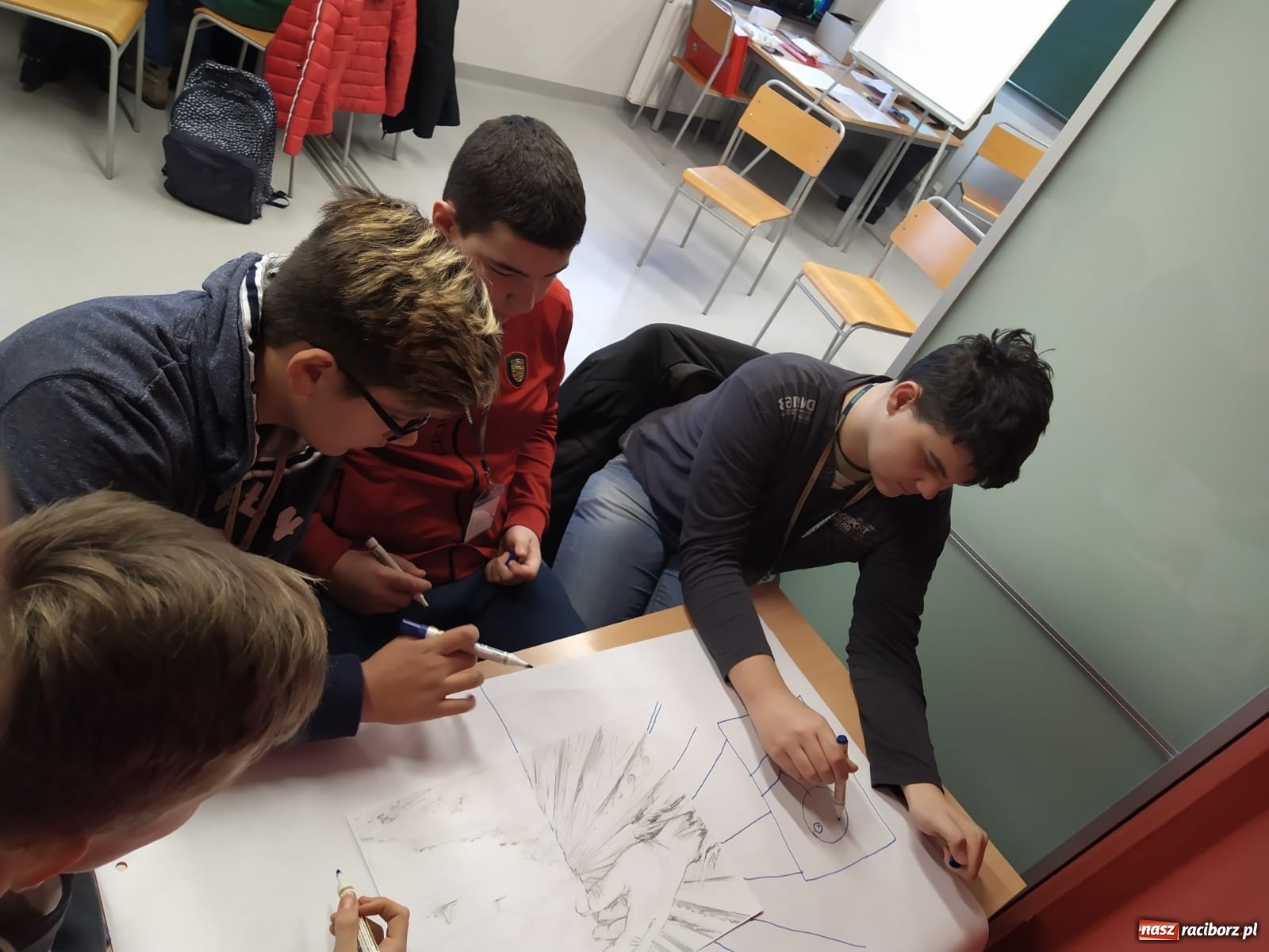 Zdjęcie w galerii na portalu naszraciborz.pl: Uczniowie kuźniańskiej podstawówki w projekcie Politechniki Śląskiej wiadomości z regionu