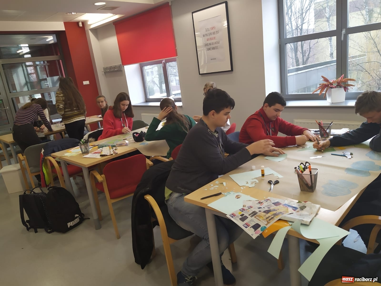 Zdjęcie w galerii na portalu naszraciborz.pl: Uczniowie kuźniańskiej podstawówki w projekcie Politechniki Śląskiej wiadomości z regionu